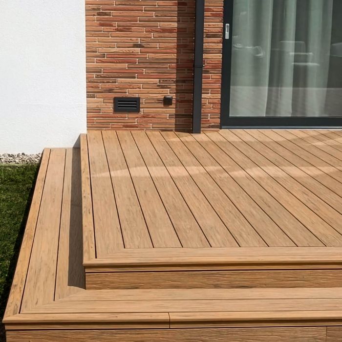 Deska Tarasowa Kompozytowa Premium Dąb Naturalny / Dąb Winchester – dł. 4 m