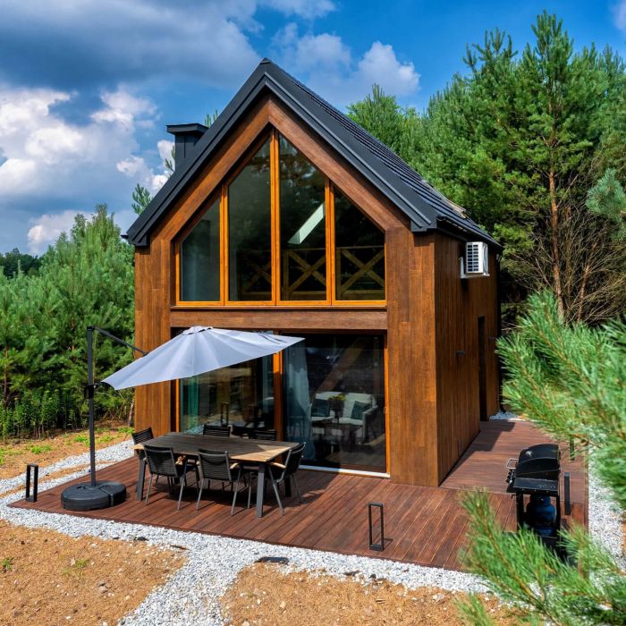 Deska Tarasowa Kompozytowa Premium Teak / Redwood - dł. 3 m Deska Tarasowa Kompozytowa Premium Teak / Redwood - dł. 3 m