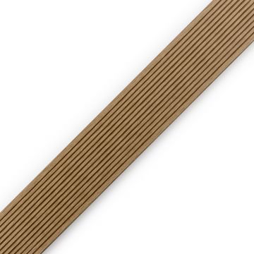 Plochá kompozitná lišta 3D Medový teak – 2,4 m