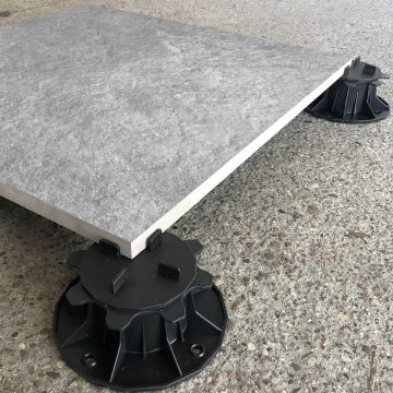 Dlažba Keramická Terasová Quarzo Light Gray 60x60x2 cm
