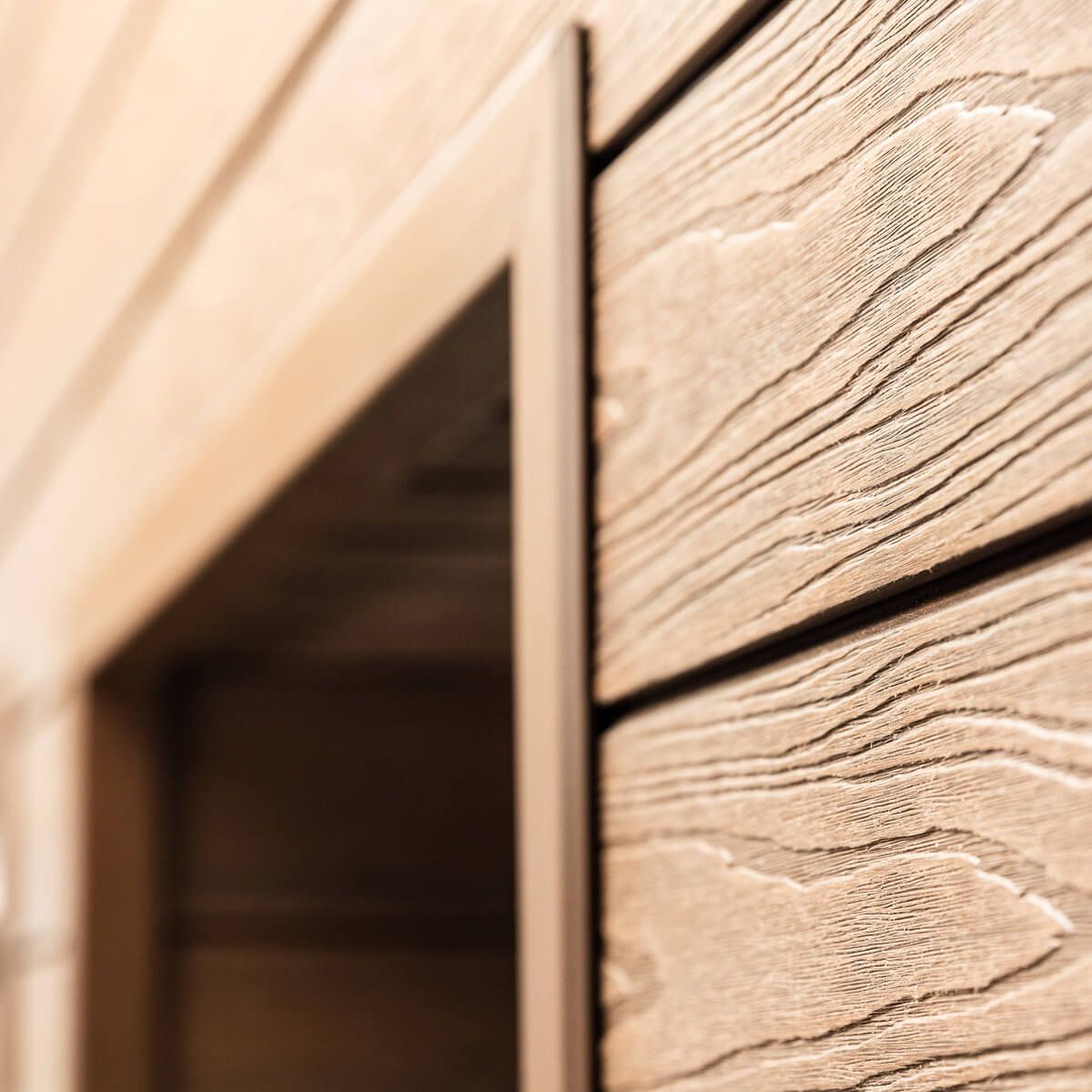 Deska Elewacyjna Kompozytowa Szczotkowana Premium Teak – dł. 3,6 m
