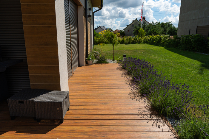 Terasa Premium Amber – od montáže až po hotovú realizáciu